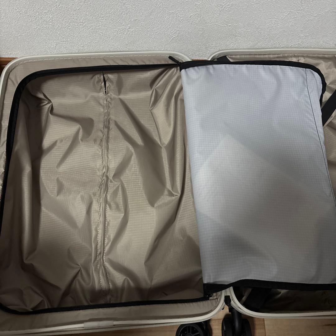 OLTIMO キャリーケース ホワイト 約40L 未使用 最安値 OLTIMO キャリー