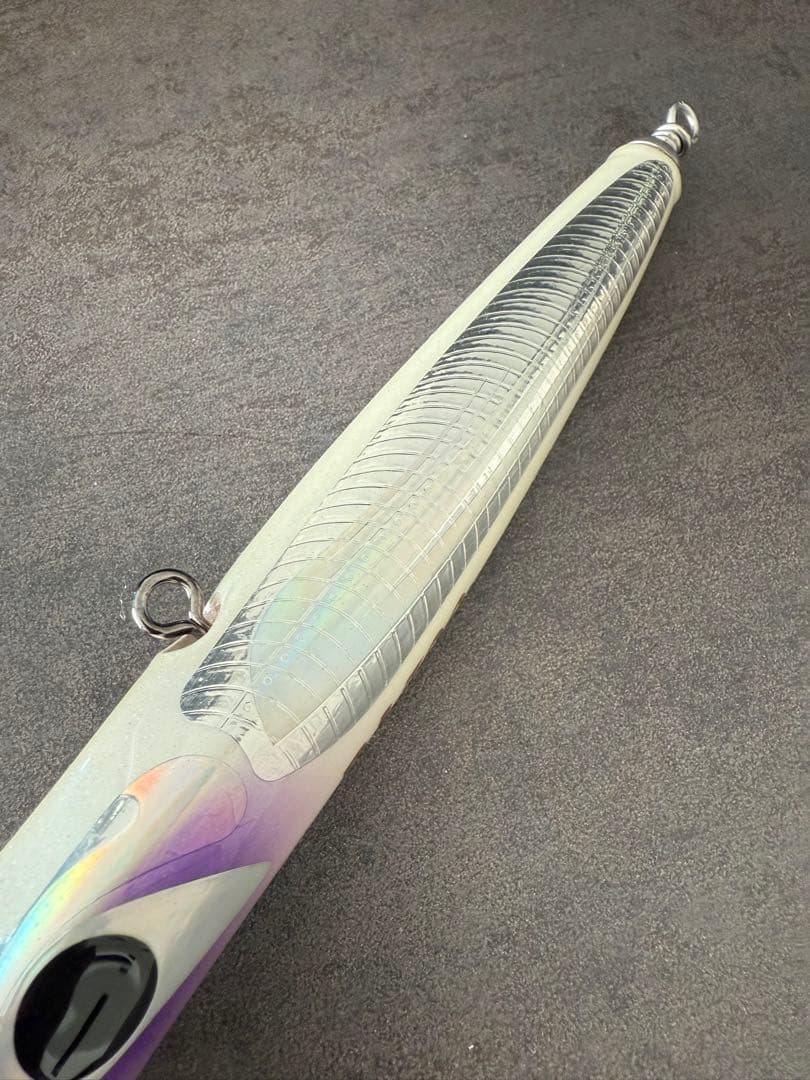 CB ONE バズースリム220