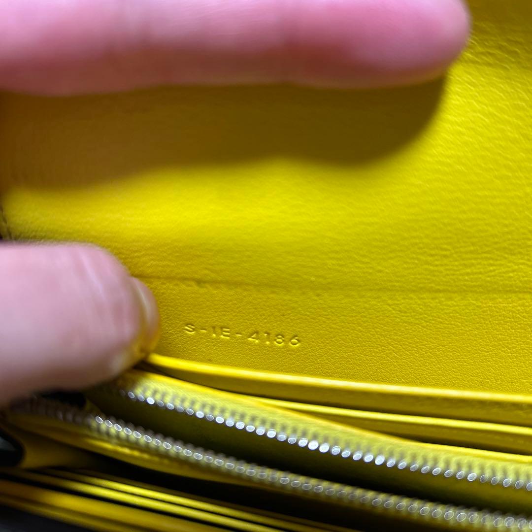 CÉLINE レザー長財布