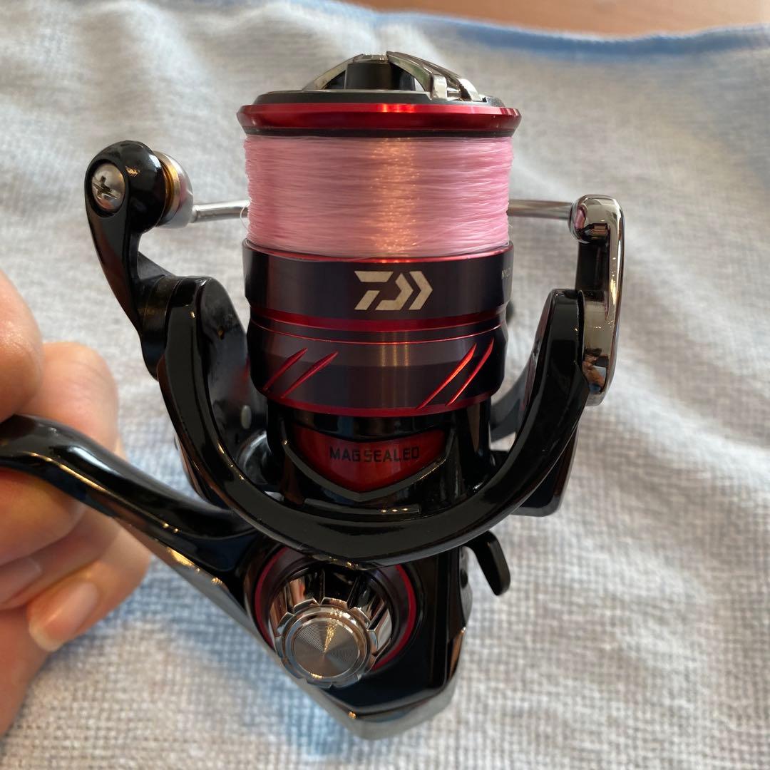 18月下美人MXLT1000S-P リール　ダイワ