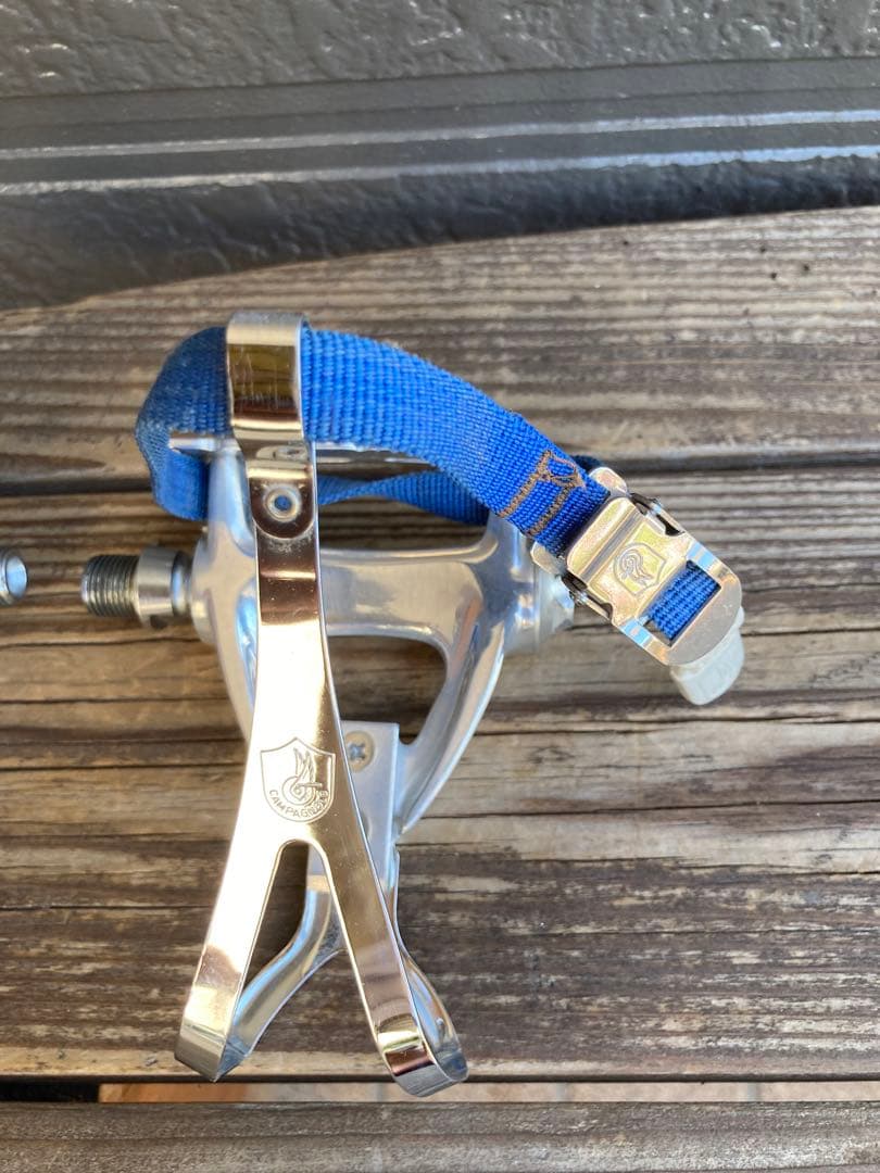 自転車用カンパニョーロビンテージペダル シルバー 青 ストラップ付き