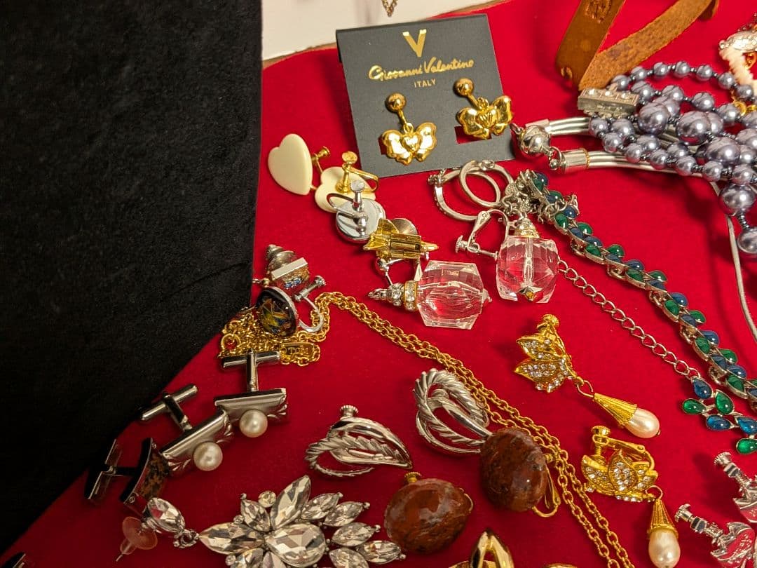 生前整理 遺品整理 刻印 天然石 ブランド アクセサリーまとめ - メルカリ