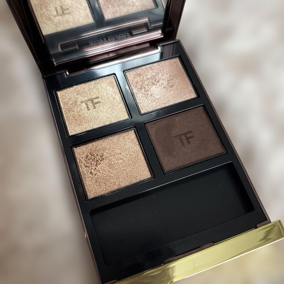 トムフォード ビューティ アイカラークォード 48 ピーチグラマー