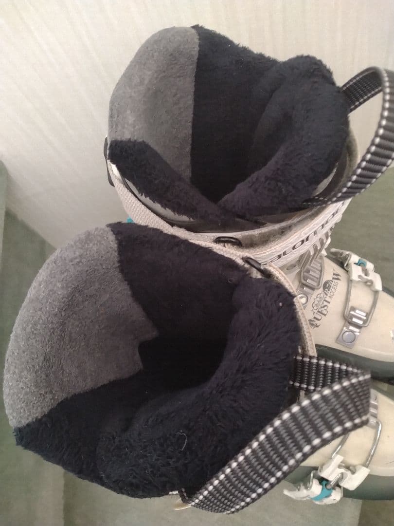 【SALOMON☆】23.5cm　スキーブーツ♪　送料無料！