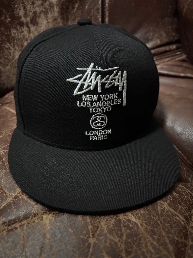 STUSSY ブラックキャップ - メルカリ