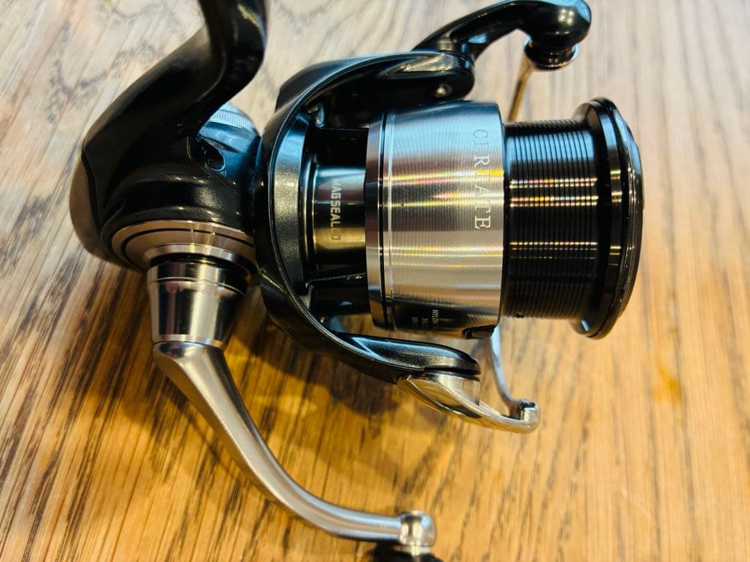 お値下げ可能　ダイワ　24セルテート　FC LT 2500S 美品