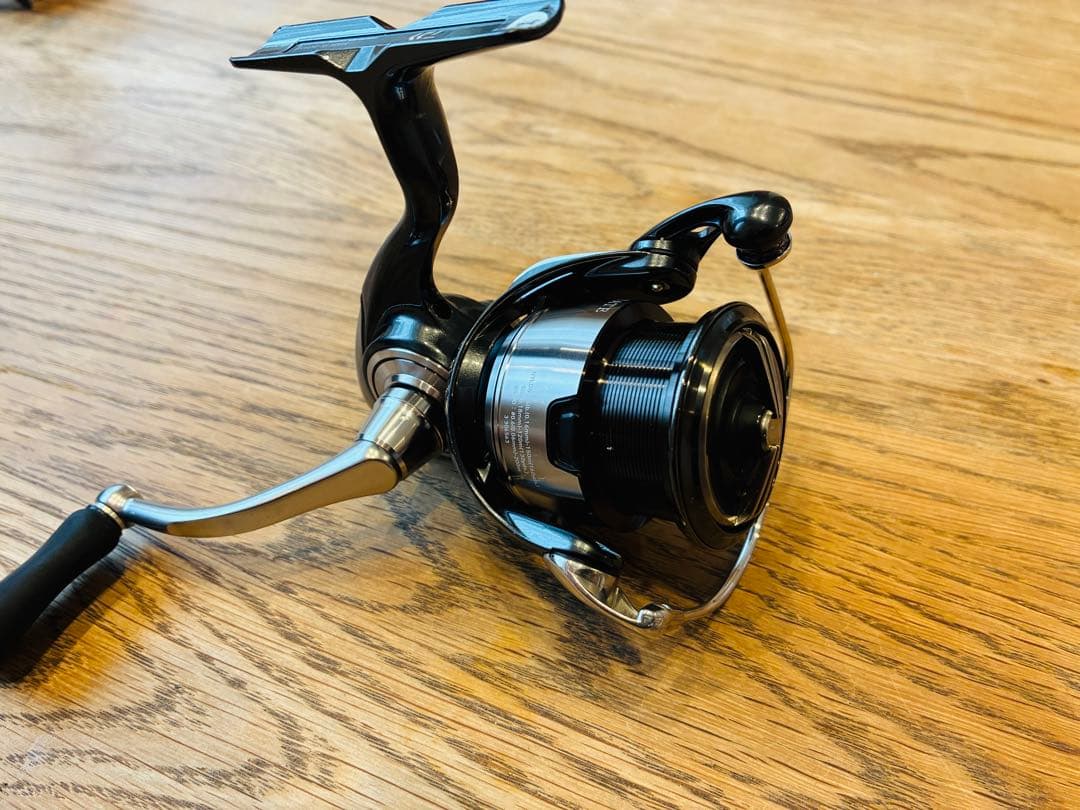 お値下げ可能　ダイワ　24セルテート　FC LT 2500S 美品