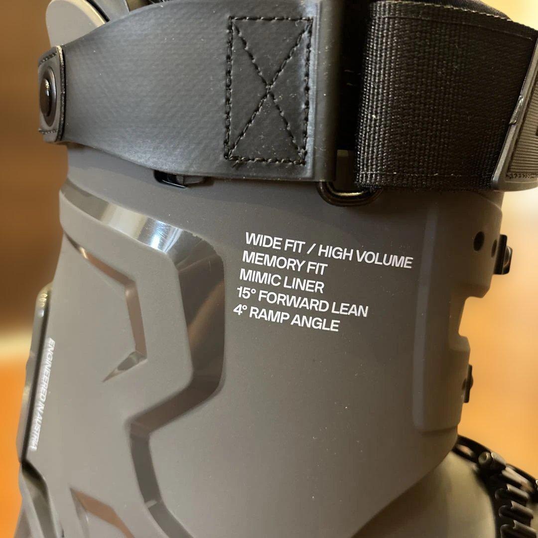 Atomic HAWX MAGNA 110 S スキーブーツ 27/27.5cm