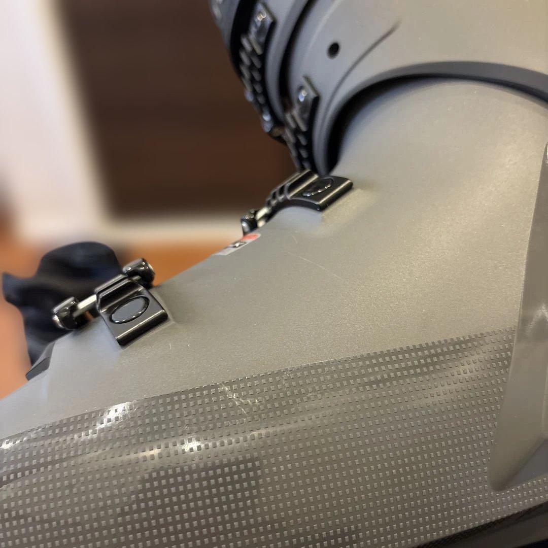 Atomic HAWX MAGNA 110 S スキーブーツ 27/27.5cm