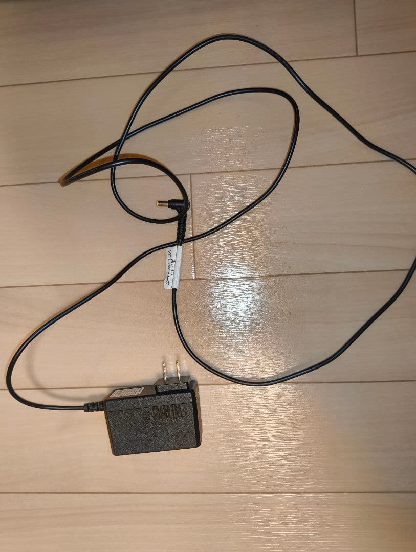 東芝 トルネオ コードレス 掃除機 VC-CLW33