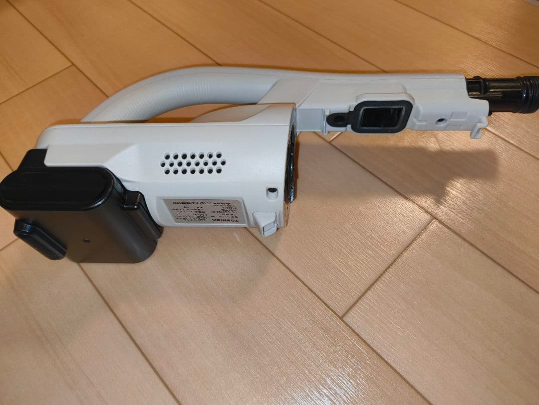 東芝 トルネオ コードレス 掃除機 VC-CLW33