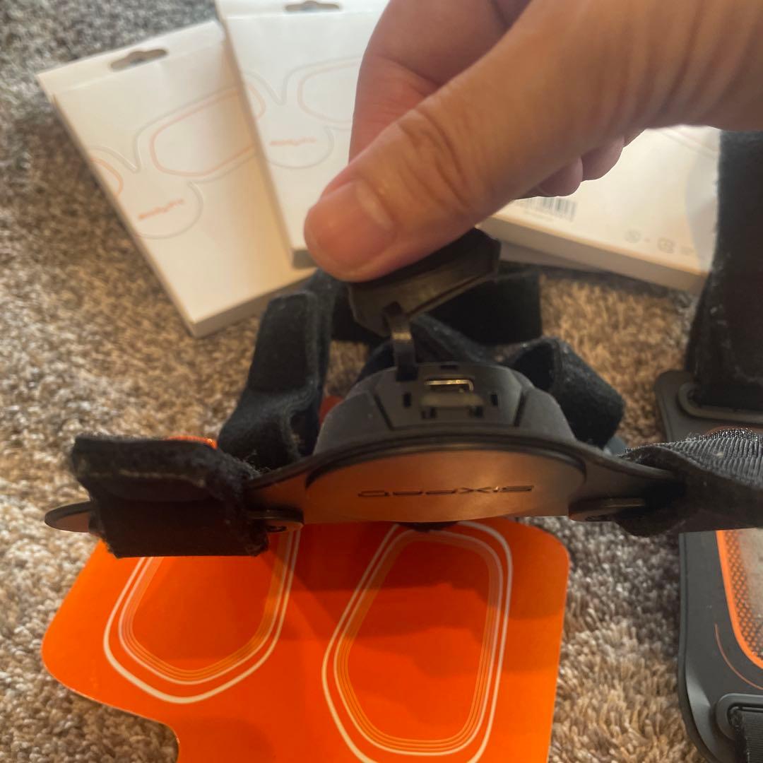 a*.様 シックスパッド　アームセット　純正ジェルシート付