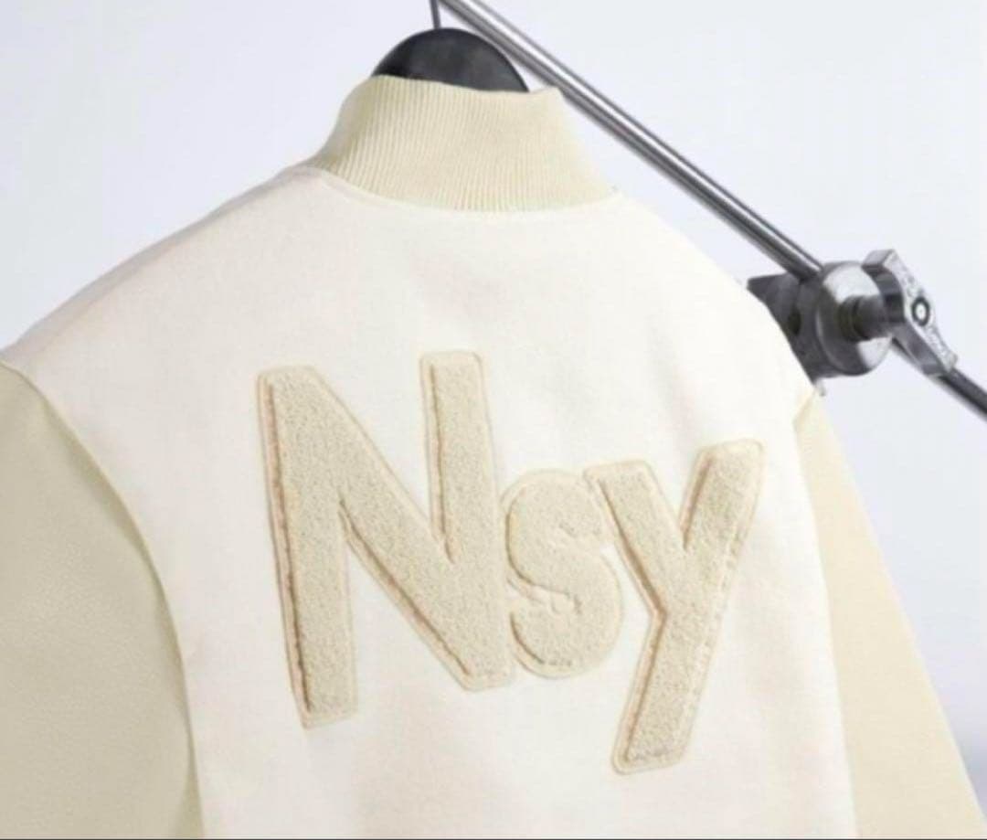 新品】Nissy ボンボラスタジャン ホワイト