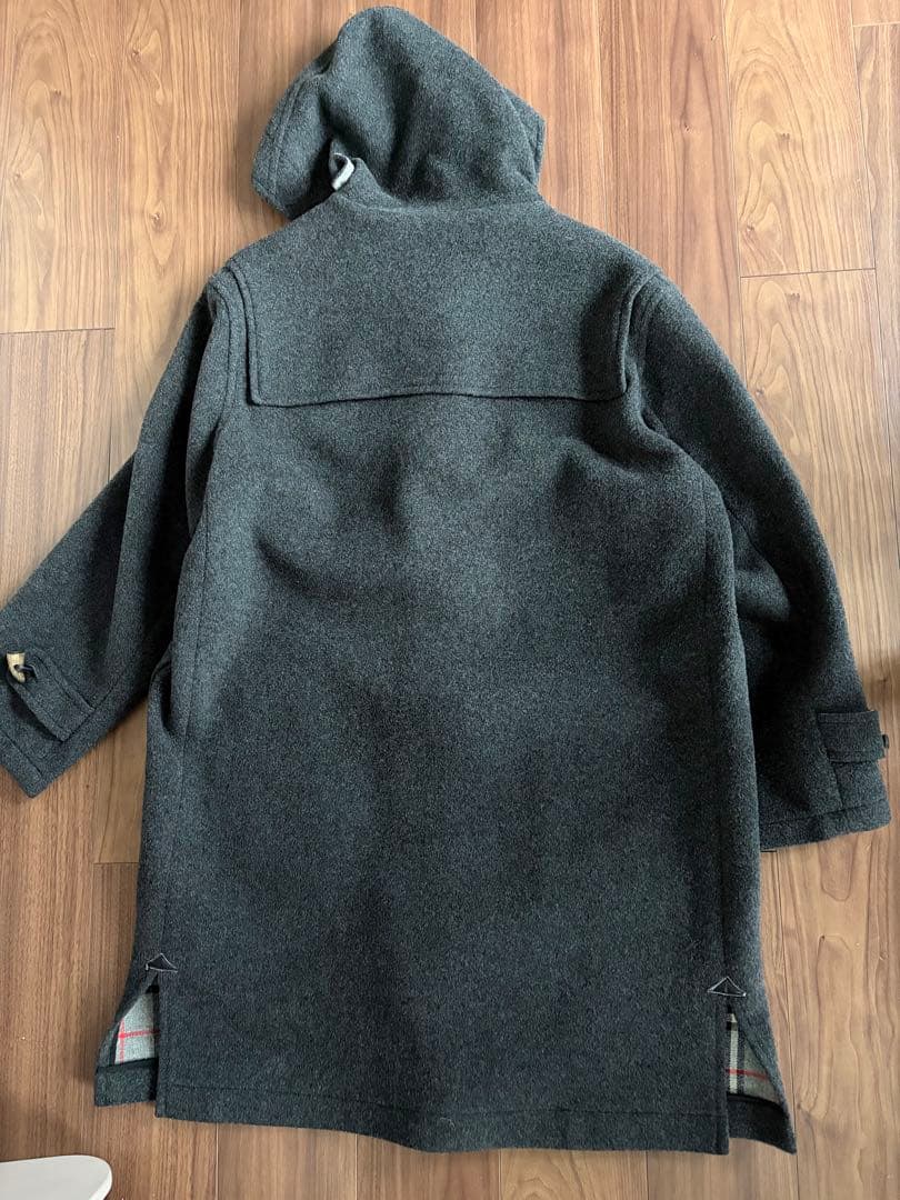 バーバリー　チャコールグレー カシミヤ混ダッフルコートM クリーニング済み