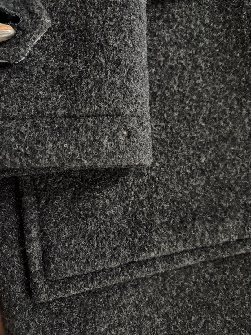 バーバリー　チャコールグレー カシミヤ混ダッフルコートM クリーニング済み