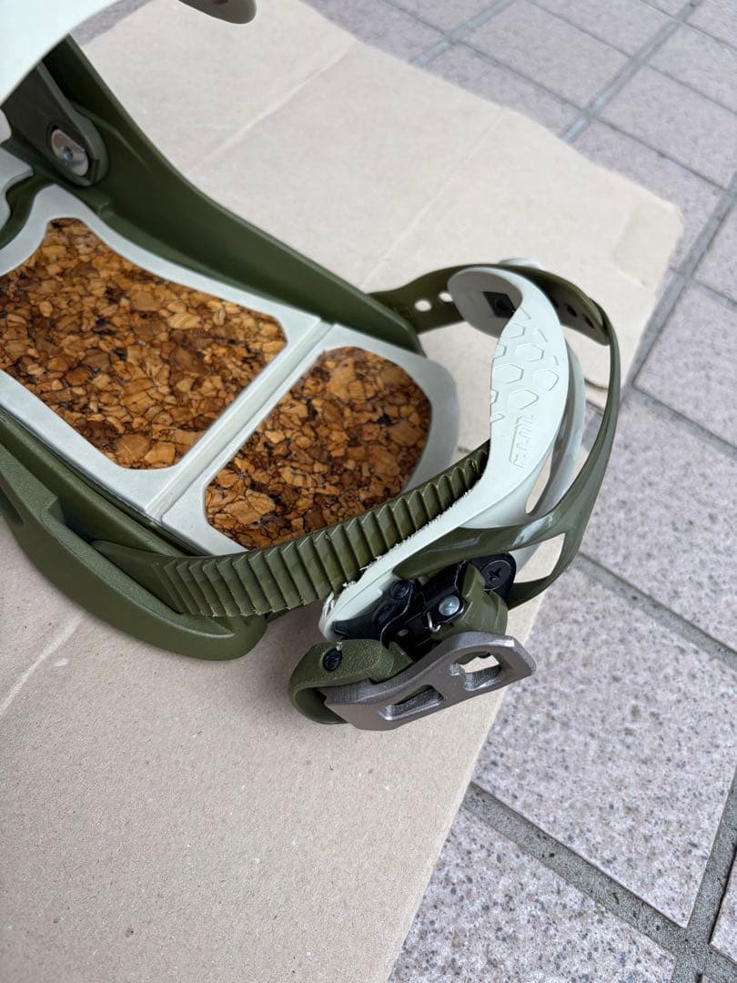 FLUX バインディング　XF Limited 18-19 sizeM