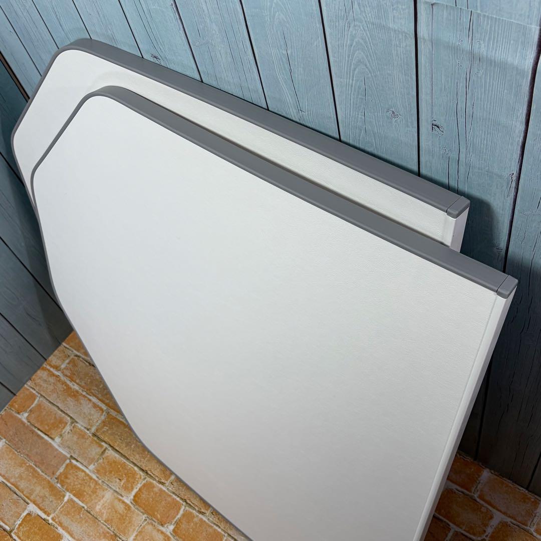 未使用 TOTO風呂蓋 EKKS6BKAA22WN 風呂蓋