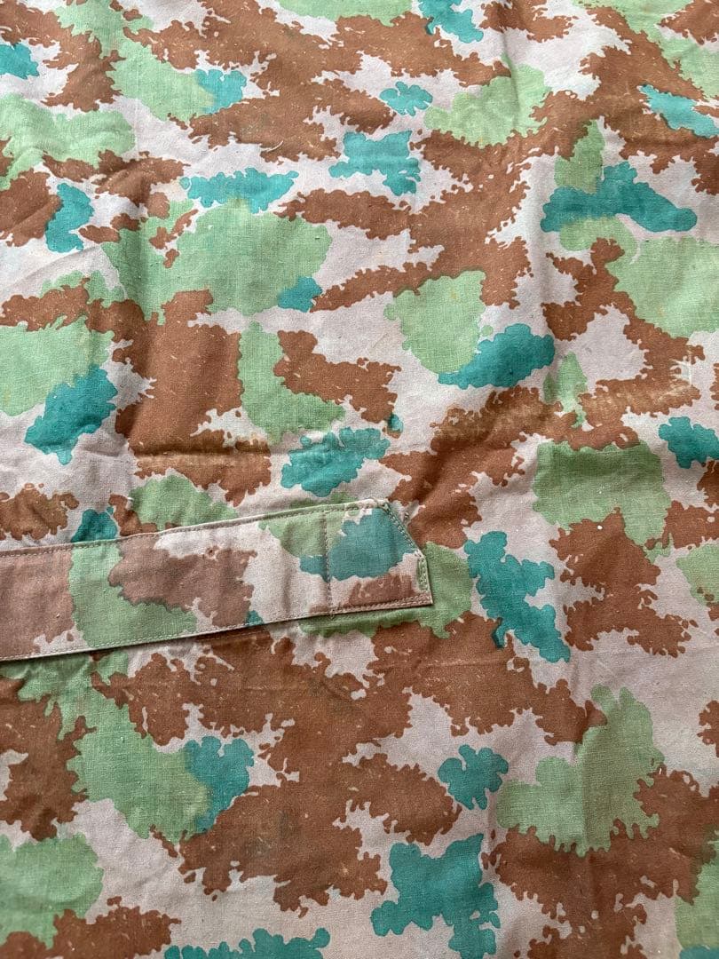 東ドイツ軍 ブルメンターンカモ ポンチョテント（軍幕①）1枚