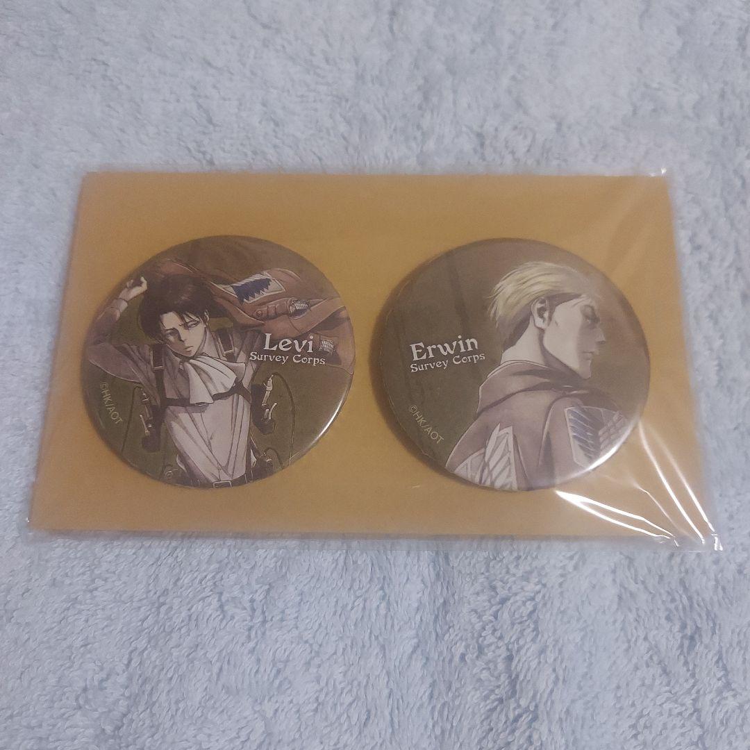 進撃の巨人 缶バッジ 悔いなき選択 リヴァイ エルヴィン