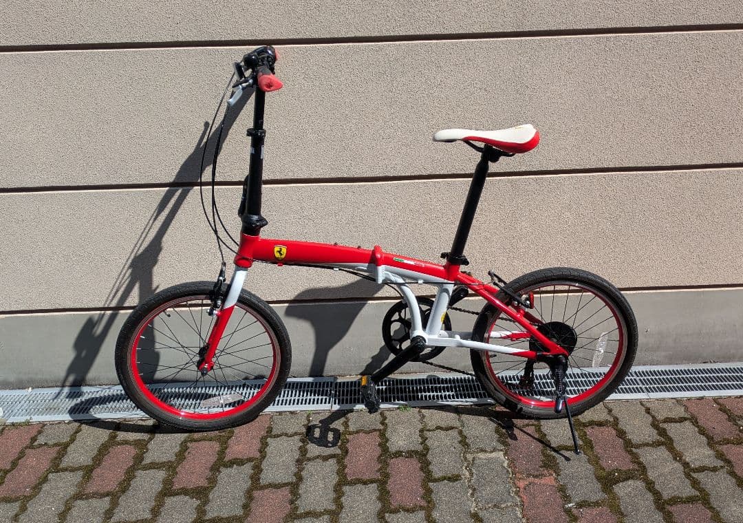 Ferrari フェラーリ スクーデリア 折りたたみ自転車変速機付き