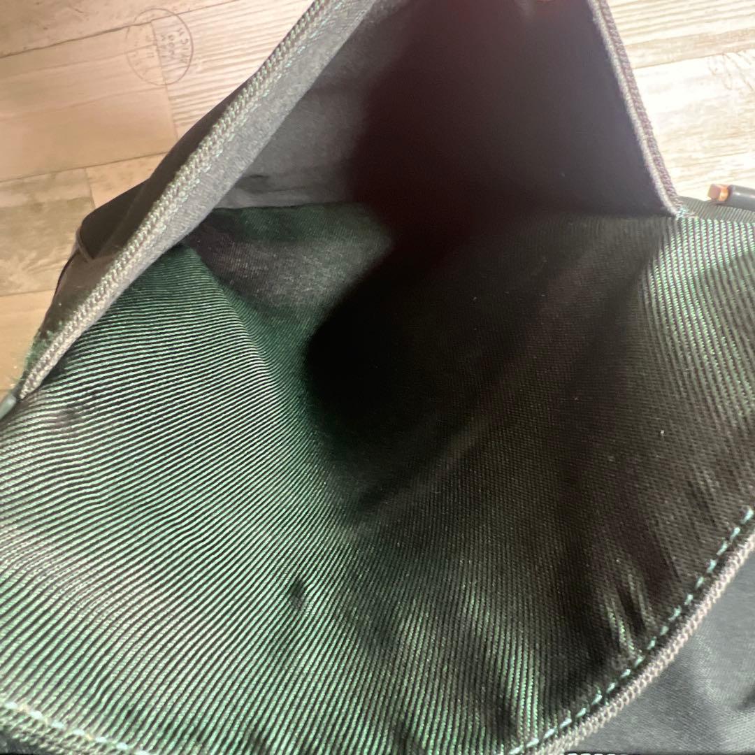 ルイ・ヴィトン タイガ デルス-エピセア ショルダーバック レザーM30164