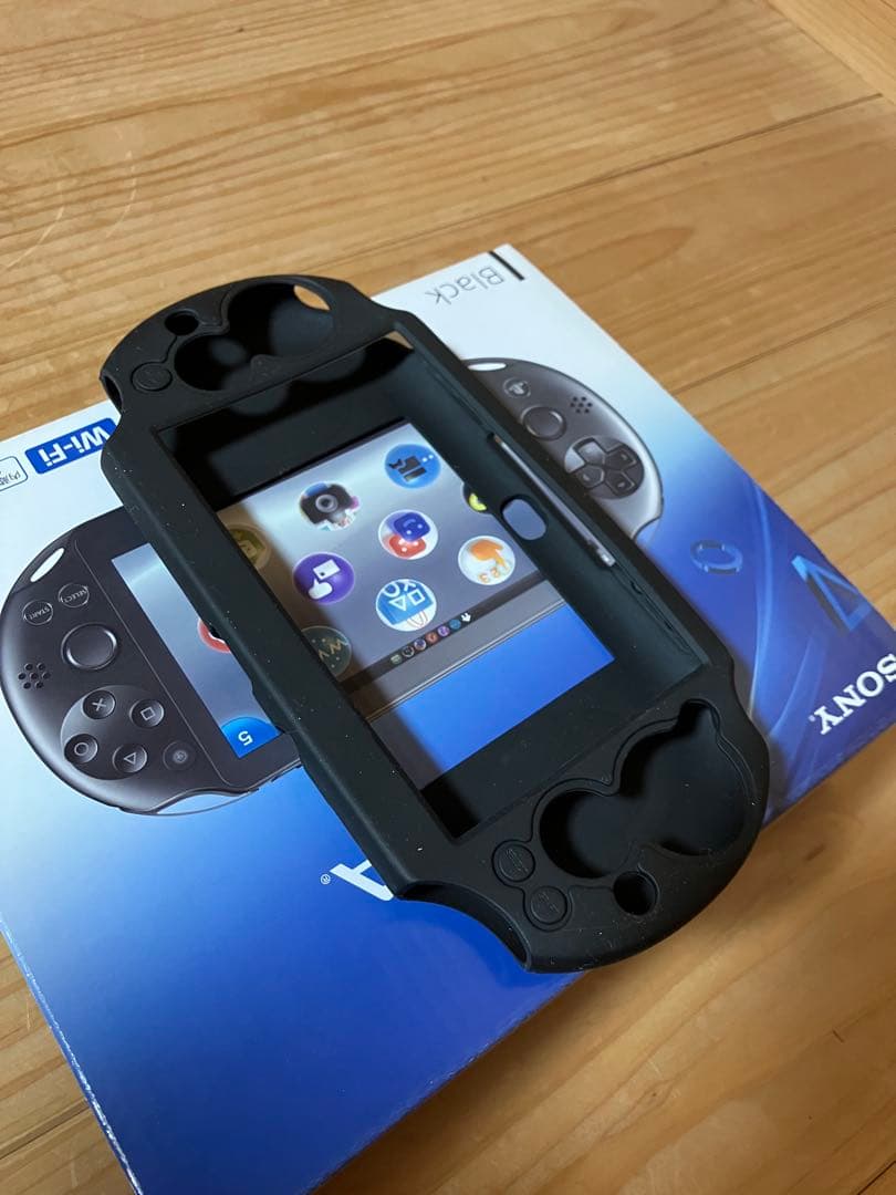 SONY PS Vita Wi-Fi ケース付き 動作確認済みpch-2000