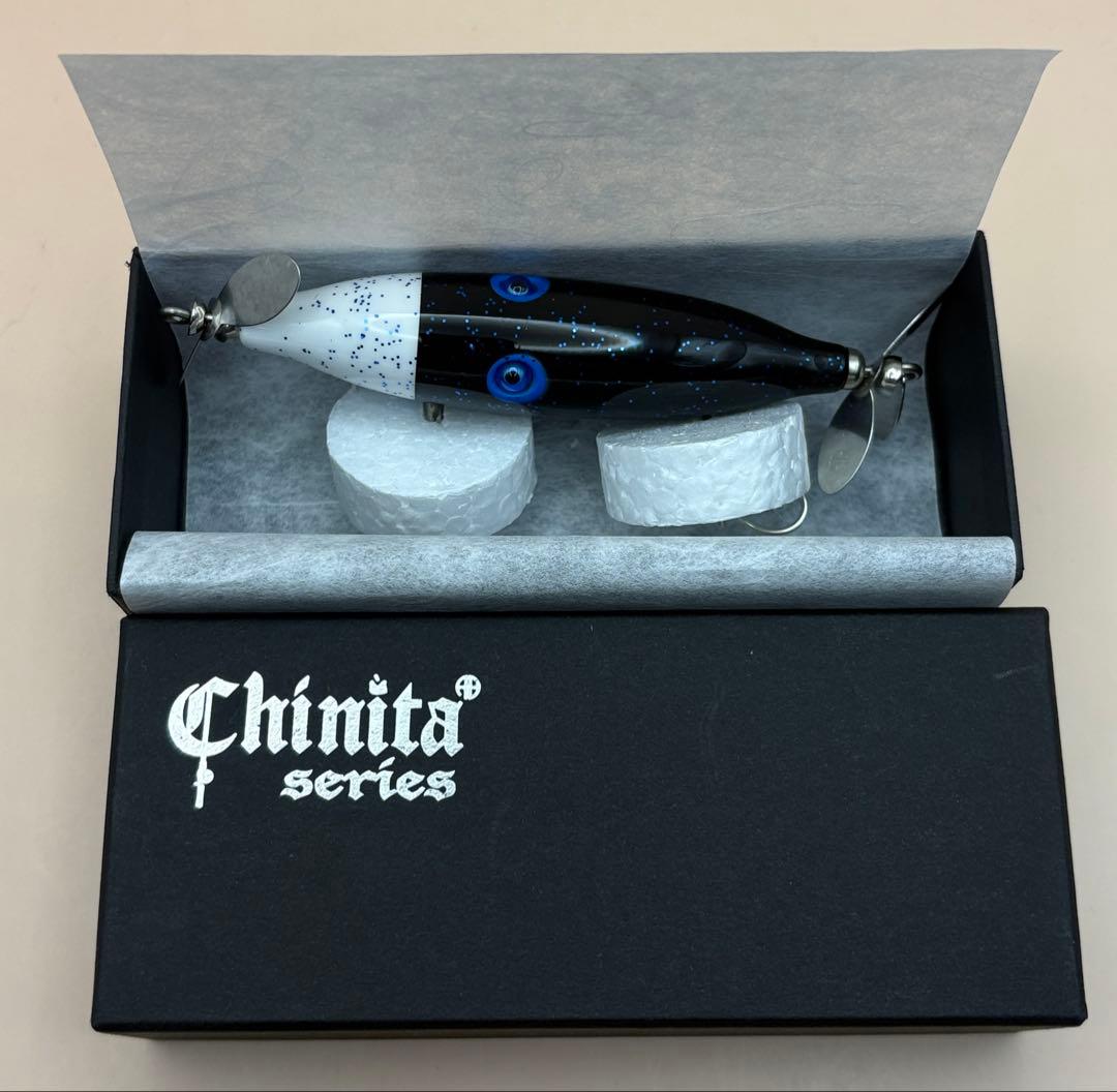 アカシブランド　New カポニータ ブラック／ブルーフリッター　未使用品