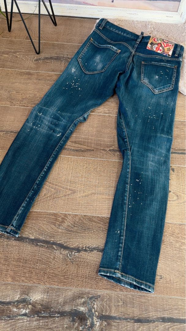DSQUARED2 ダメージ加工デニム 44 - メルカリ