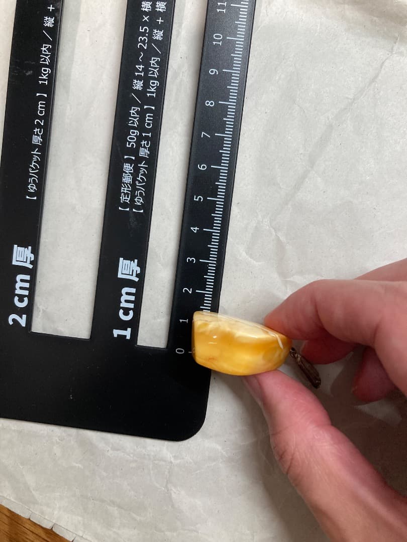 分厚い 8.13g ロイヤルアンバー 琥珀 バタースコッチ ペンダント