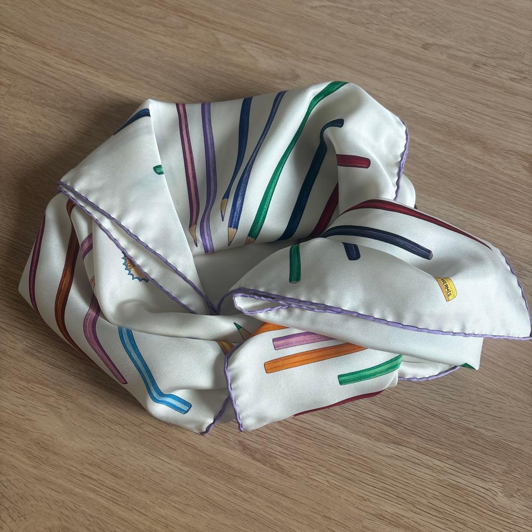 エルメス　スカーフ カレ90 A VOS CRAYONS 色鉛筆　美品　希少