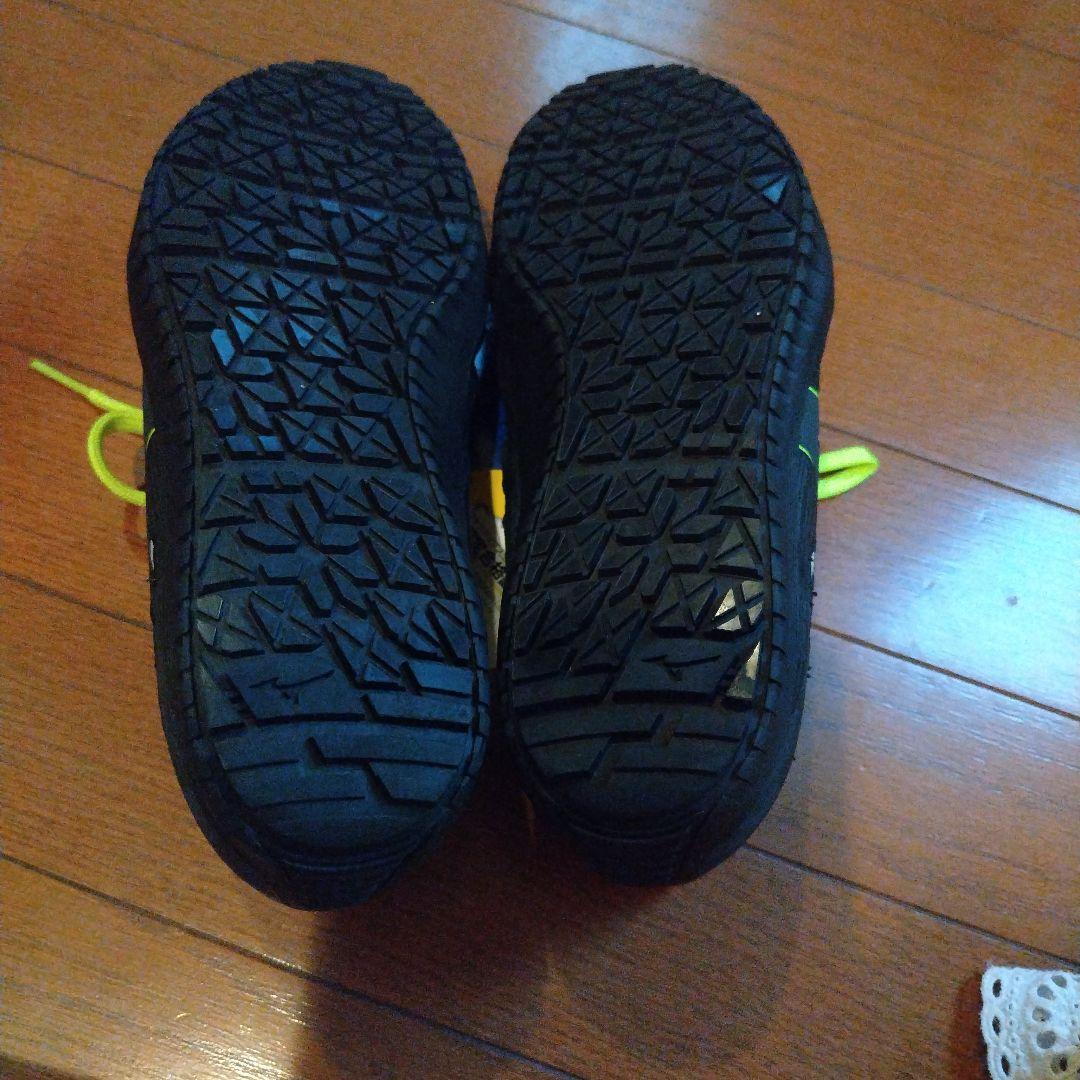 【新品未使用】Mizuno 安全靴 ブラック/イエロー