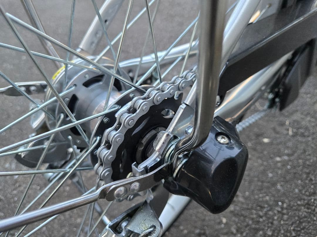 Panasonic 電動 アシスト 自転車 シルバー ノーパンクタイヤ (新品)