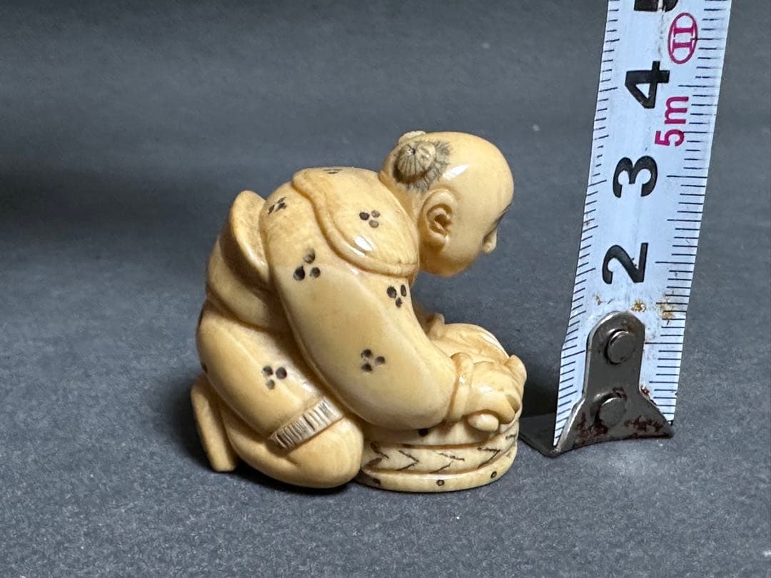 極上　根付　唐子　和装小物　美術品　 置物　彫刻 細密細工　骨董　アンティーク