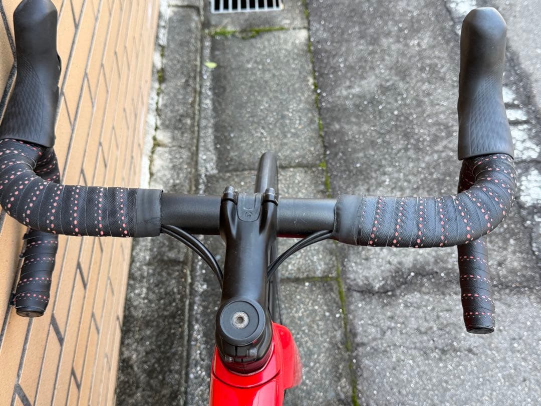 TREKトレック MADONE マドン SL6 DISC 完成車　2022