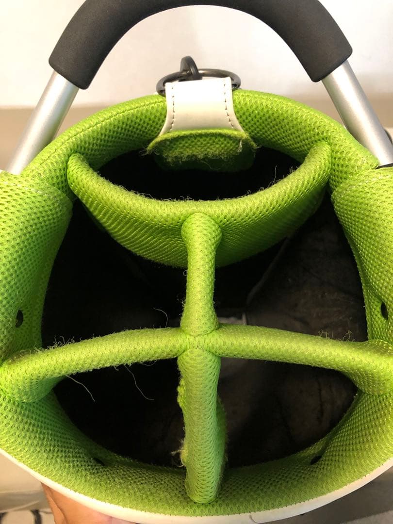 【送料込み】廃盤希少品　大人気PING キャディバッグ　ホワイト