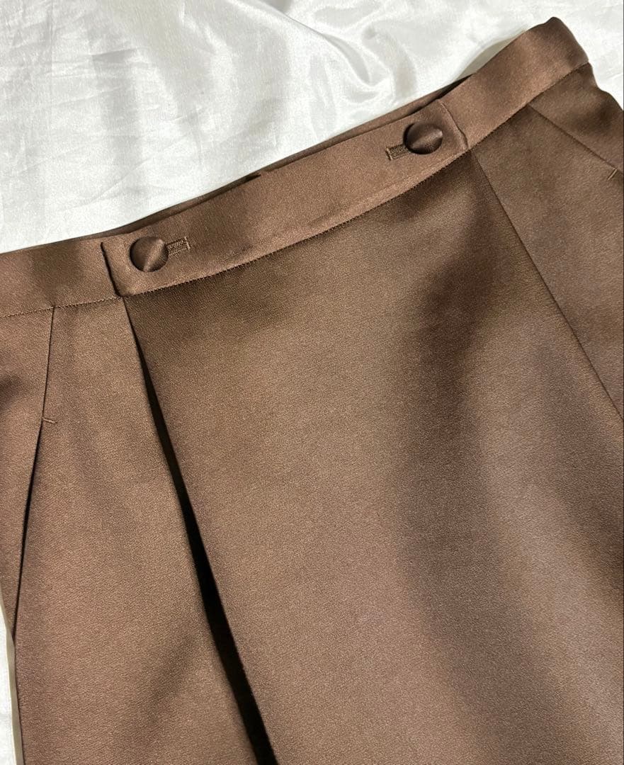 お値下げ 新品！セブンテン seventen タックタイトスカート ブラウン S