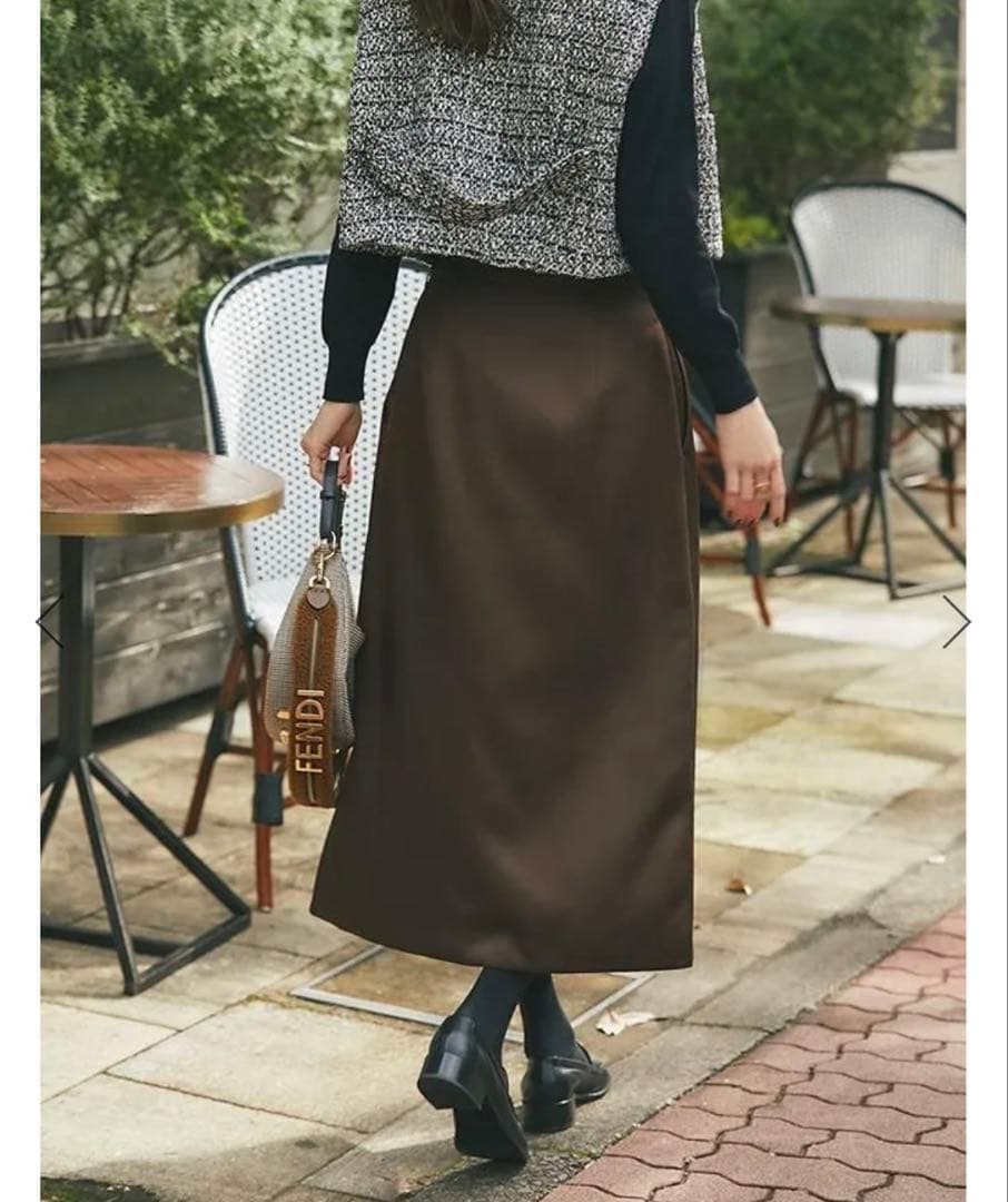 お値下げ 新品！セブンテン seventen タックタイトスカート ブラウン S