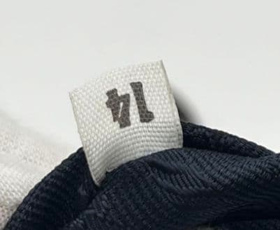 わ*♩様 【極美品】【希少】【PRADA 】ウエストポーチ 三角ロゴ ナイロン