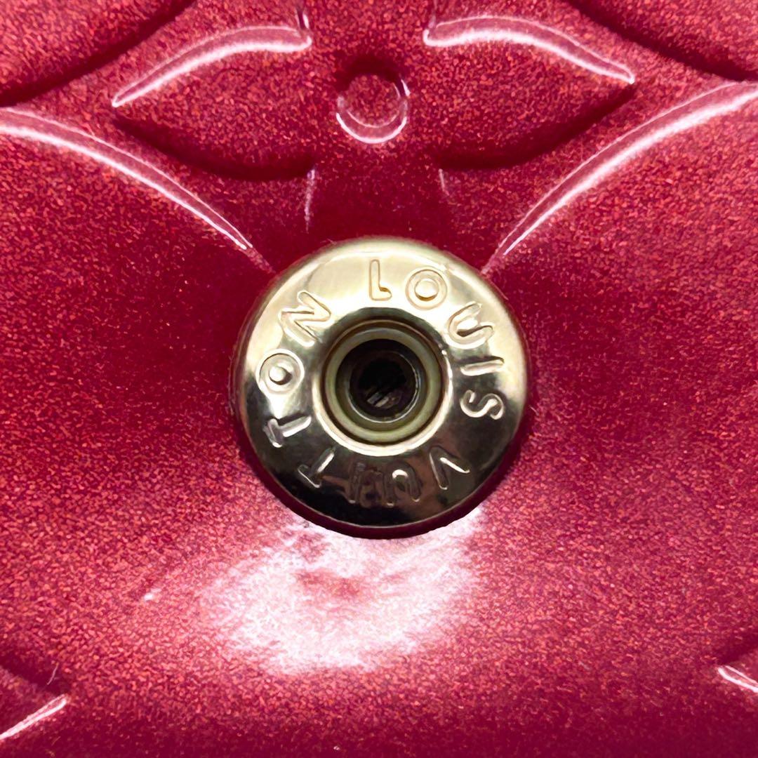 【ルイヴィトン】ミュルティクレ4 ヴェルニ レッド M91211 4連キーケース