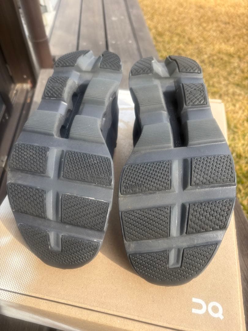 ウォーキング・ランニングウェア on cloudmonster all black 27cm