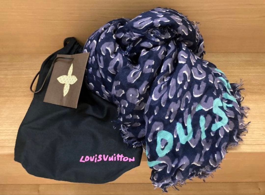 r*o様 Louis Vuitton レオパード柄 ストール