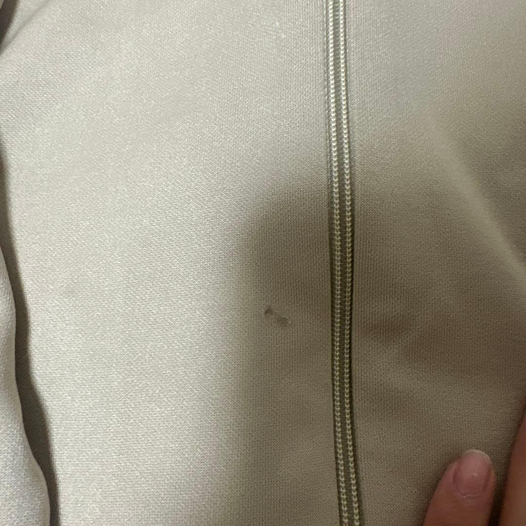 1月7日まで値下げ中‼️アディダス トラックジャケットベージュ ブラウン デサント