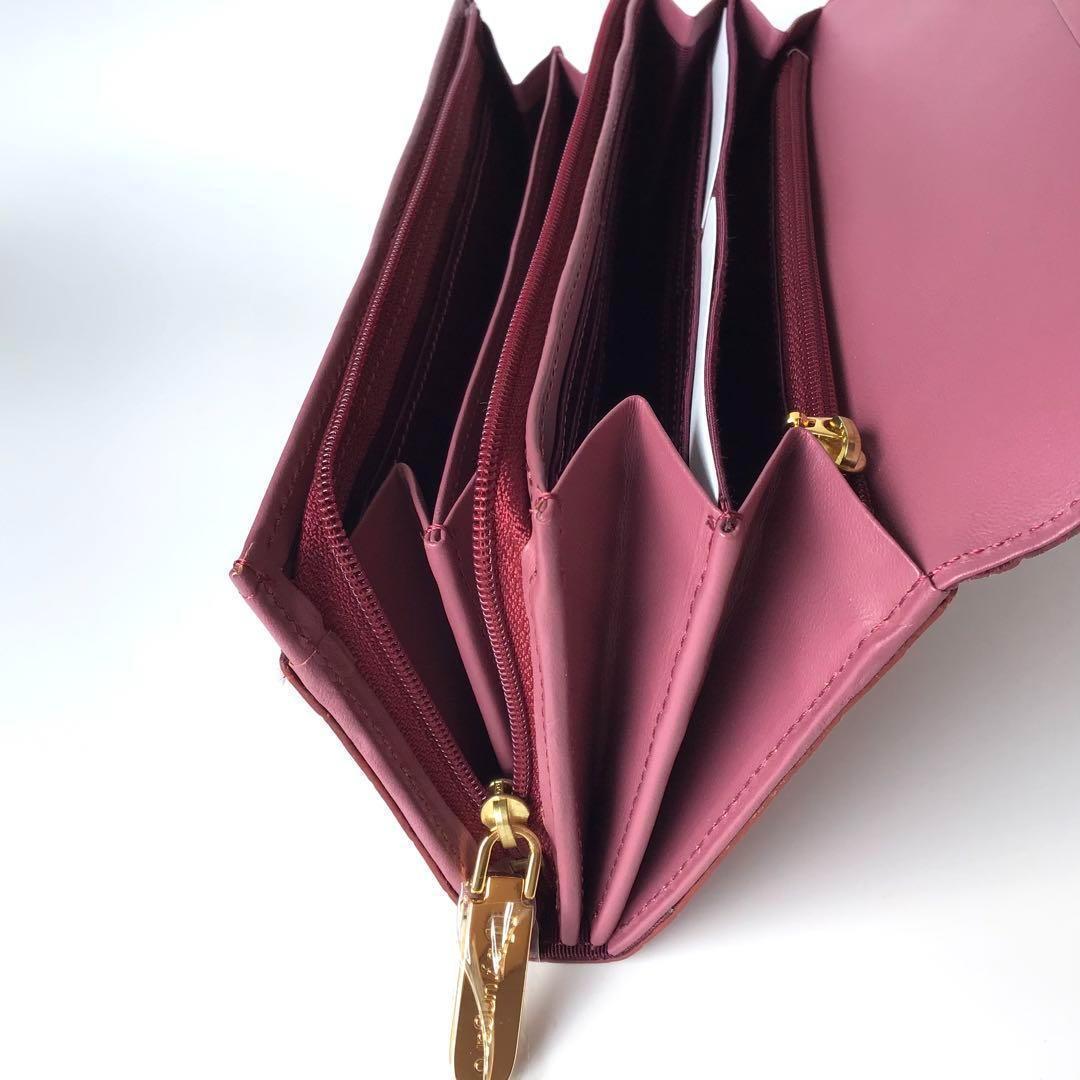 新品】ユーバイウンガロ✨クロエ 内側ダブルファスナー長財布 型押し