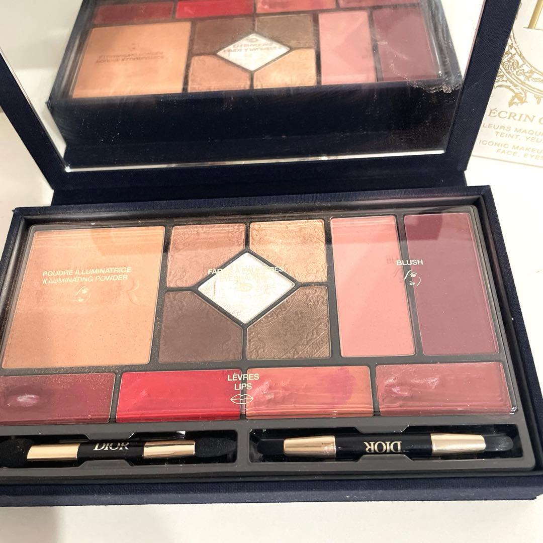 ディオールホリデーマルチパレット！シャネルYSLマックブラシデパコス等まとめ売り