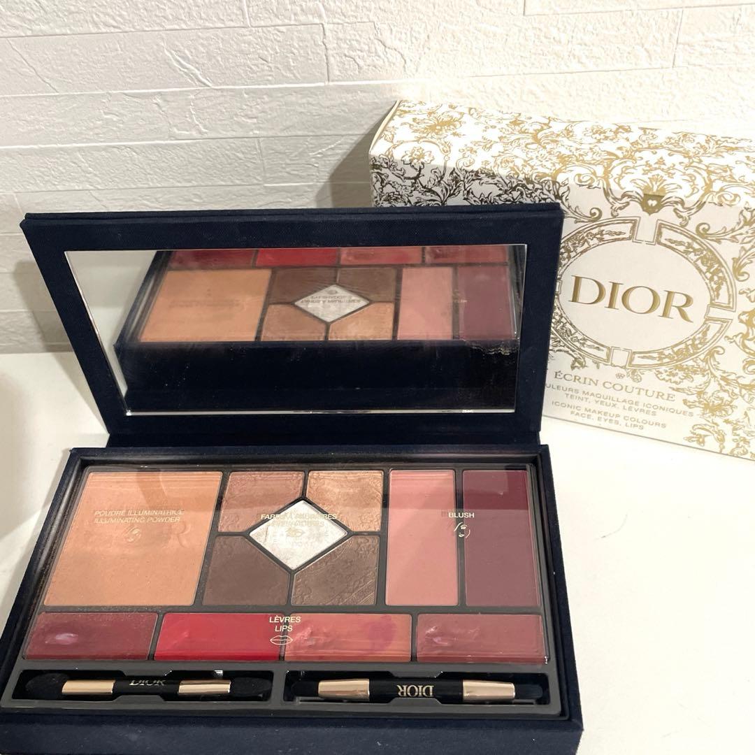ディオールホリデーマルチパレット！シャネルYSLマックブラシデパコス等まとめ売り
