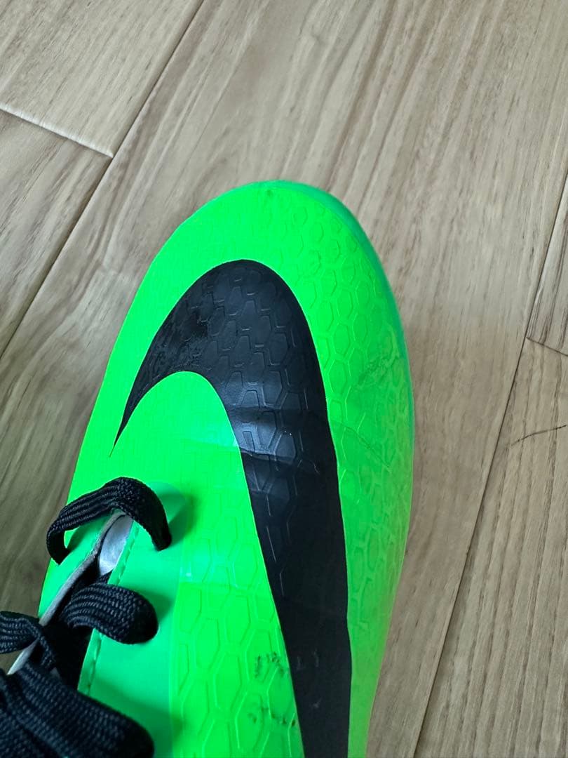 シューズ NIKE HYPERVENOM PHADE FG