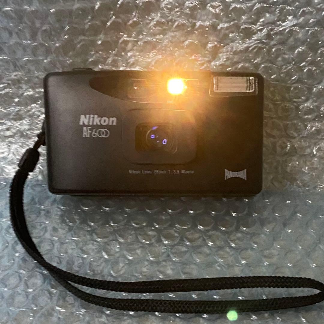 Nikon ニコン AF600 コンパクトフィルムカメラ ブラック