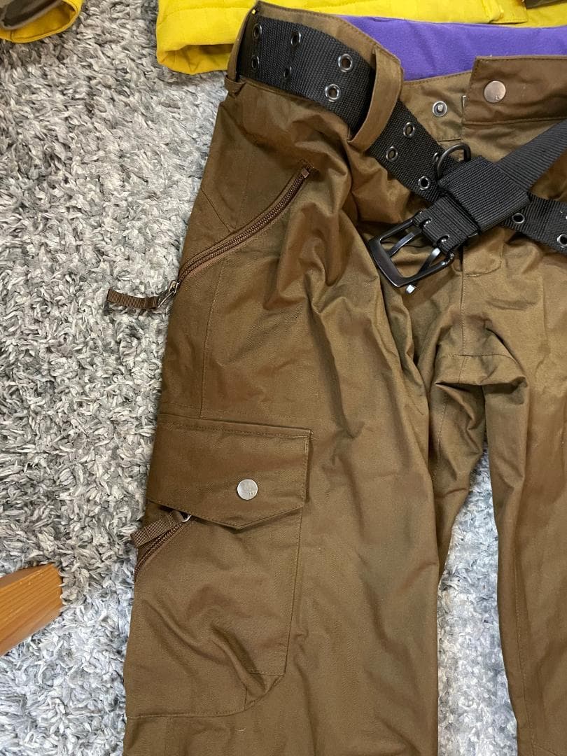 美品　Burton スノーボードウェアセット　レディースMサイズ