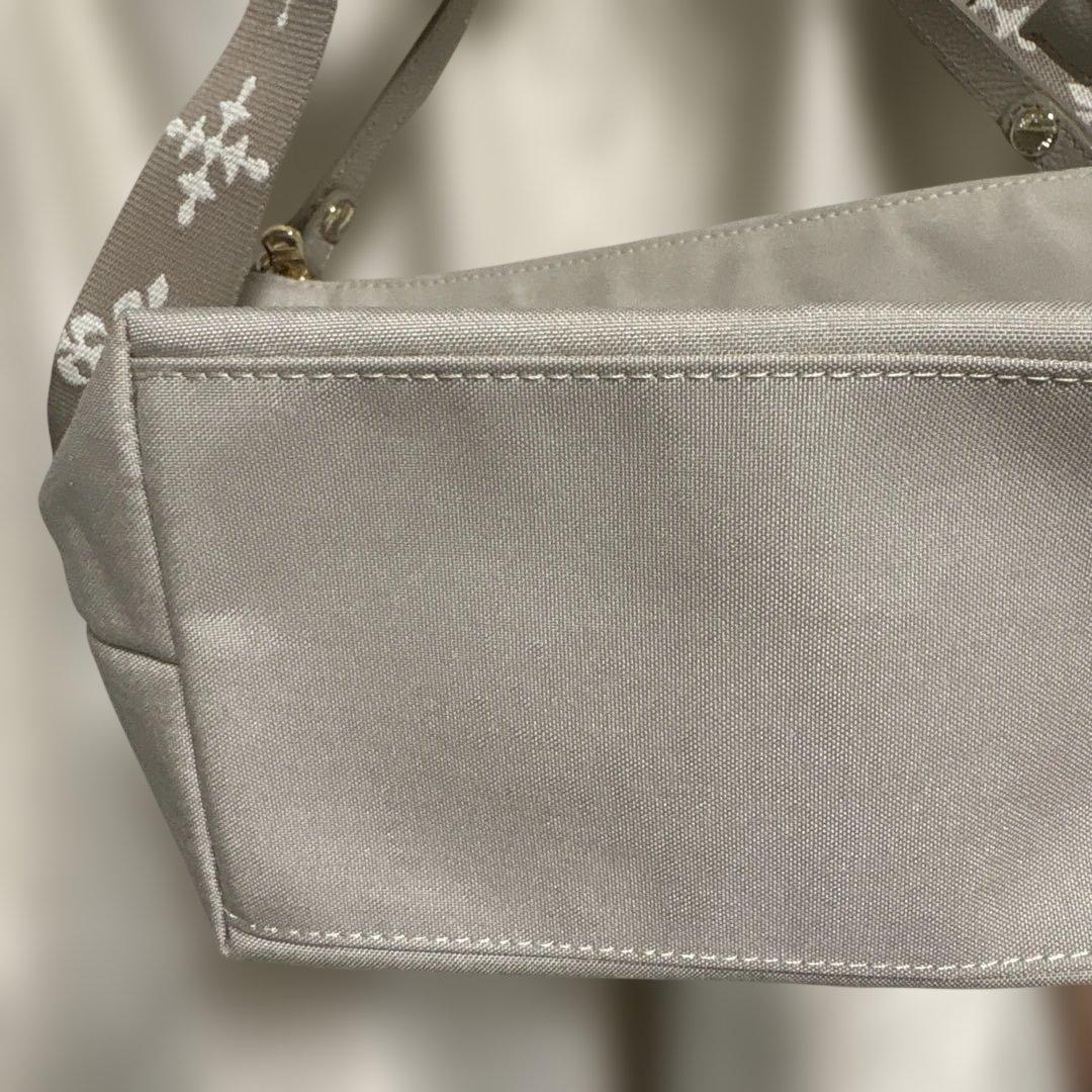 ほぼ未使用ラシット今期コーデュラナイロンシンプル2wayショルダーバッグ