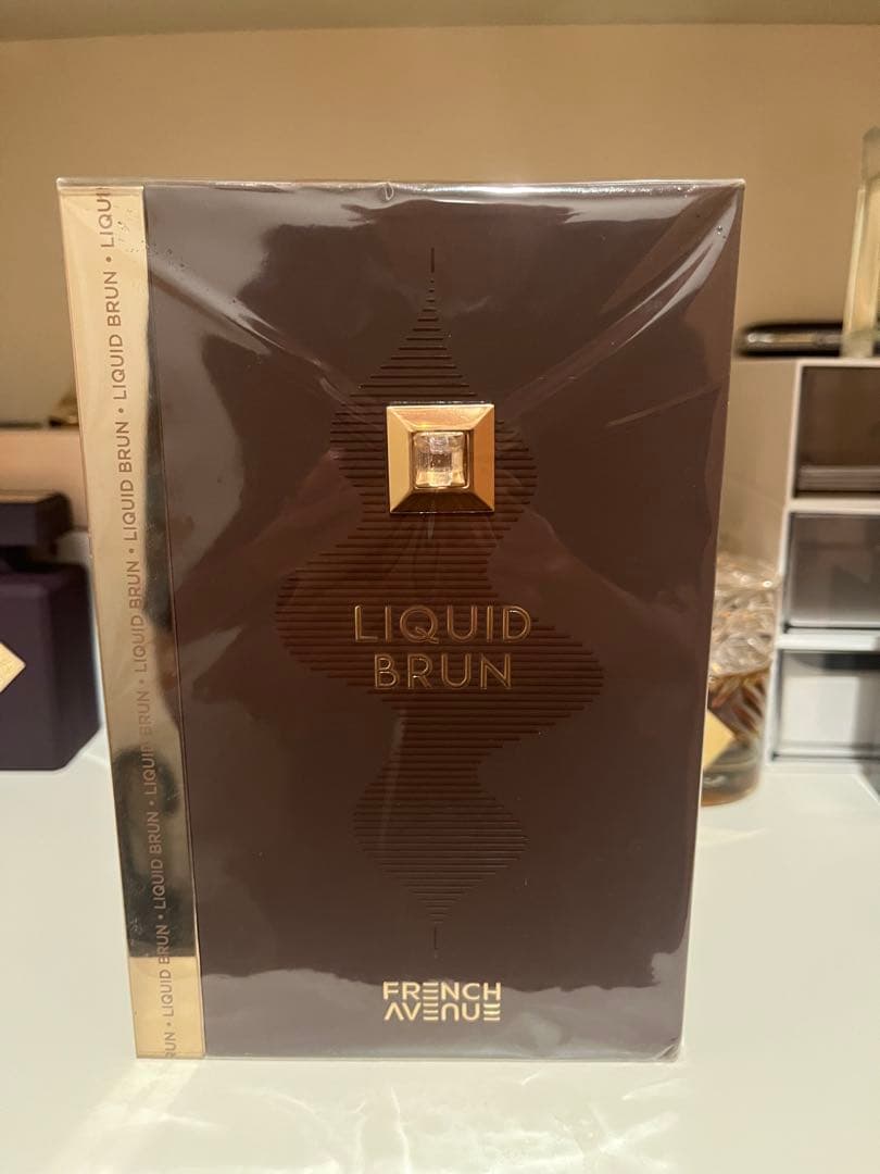 French Avenue Liquid Brun 100ml - メルカリ
